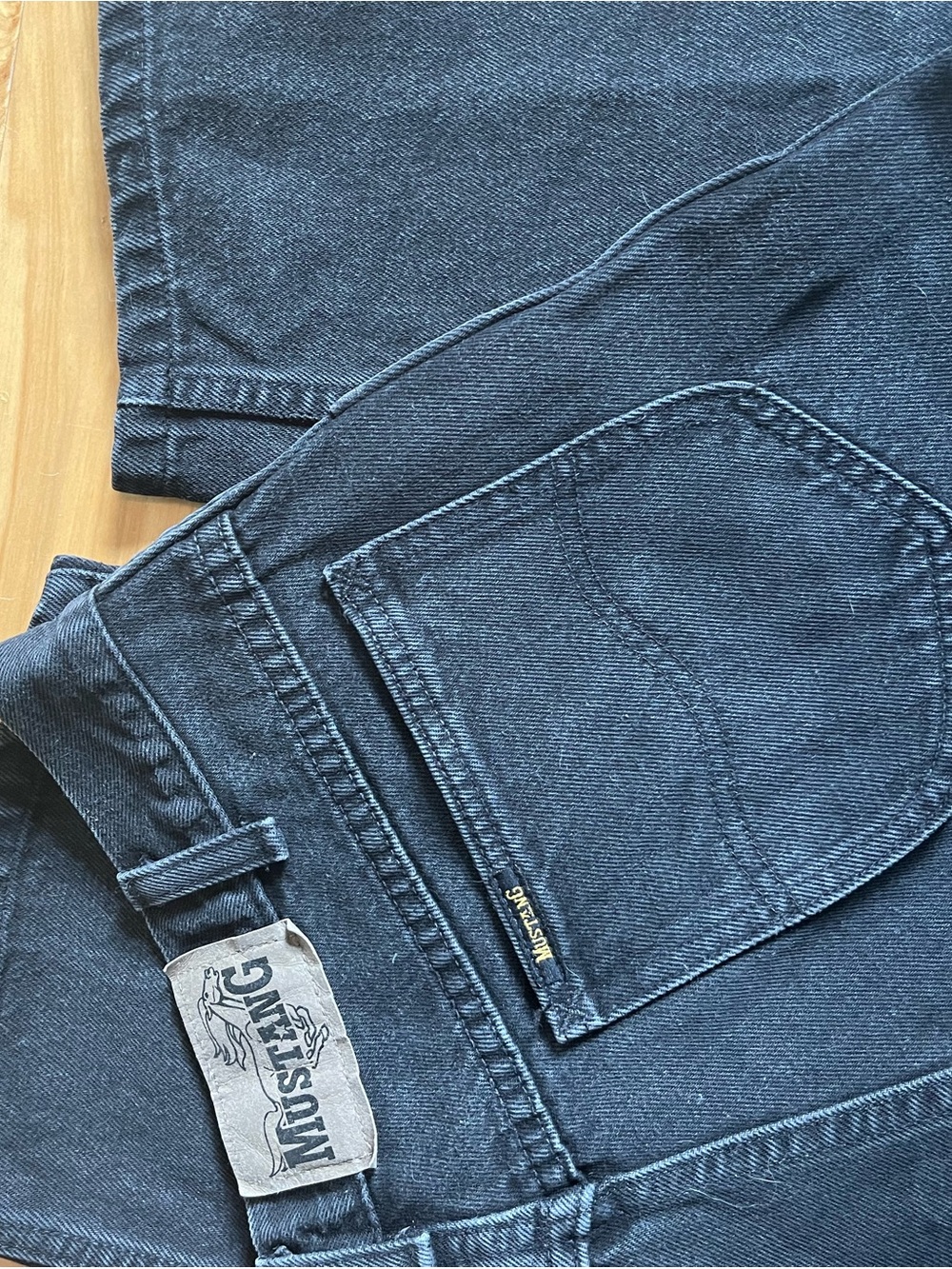 Straight Leg Women’s Jeans in Washed Black